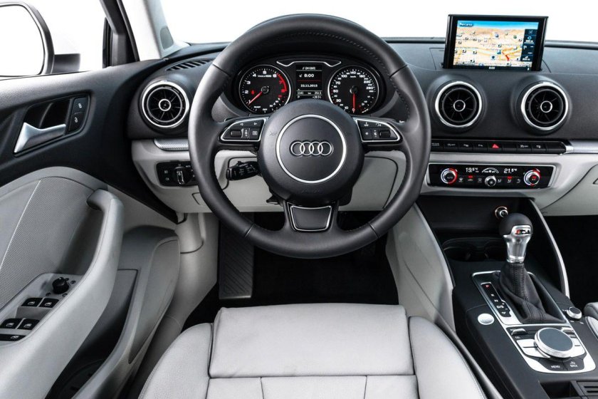 Audi a3 sedan салон