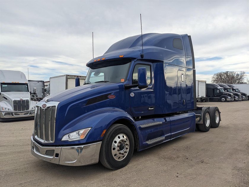Peterbilt 579