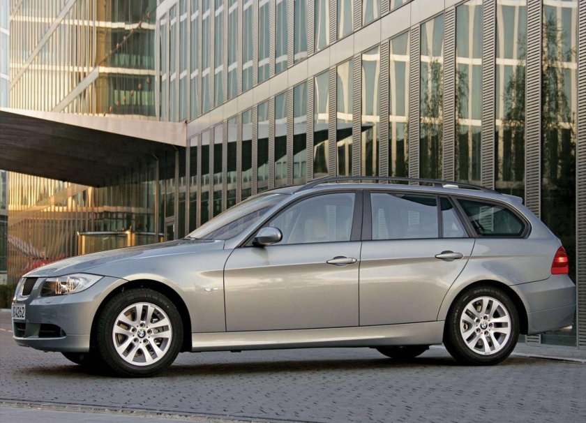 БМВ е91 туринг