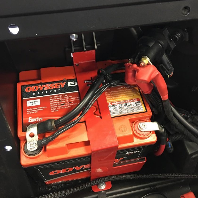 Аккумулятор на Maverick x3