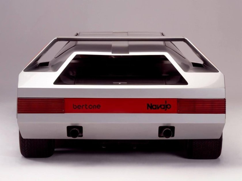 Alfa Romeo 33 Navajo Bertone Concept