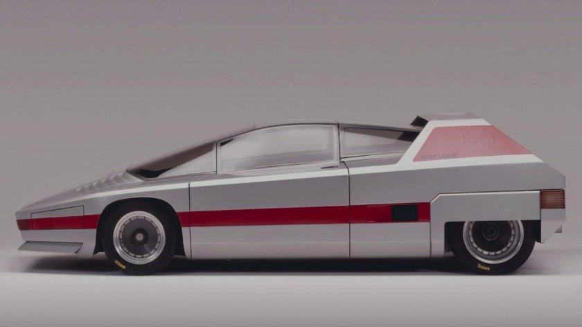 Alfa Romeo 33 Navajo Bertone Concept