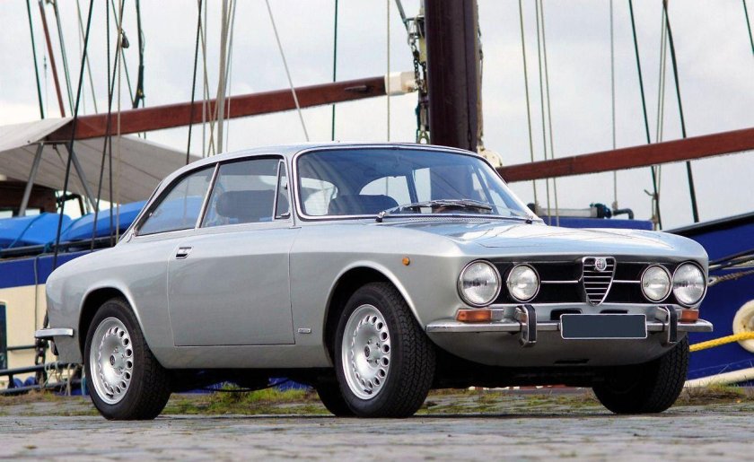 Alfa Romeo 2000 GTV 1971