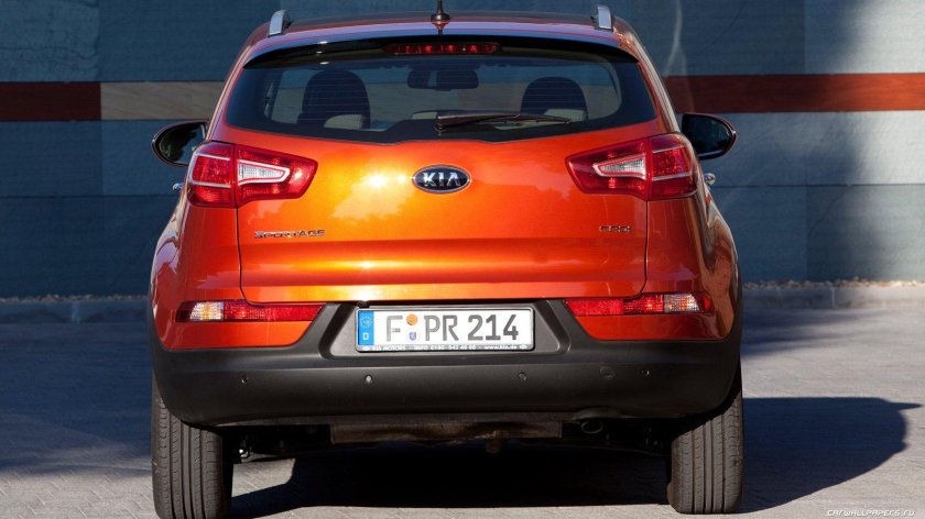Kia Sportage 3 сзади