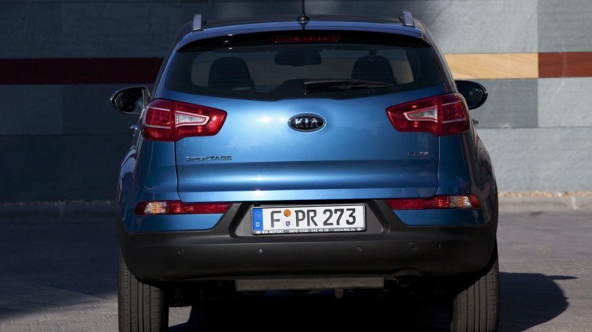 Спортейдж 3 сзади