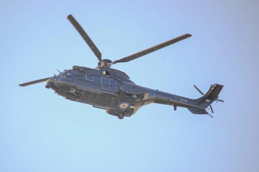 H225 super Puma вертолет