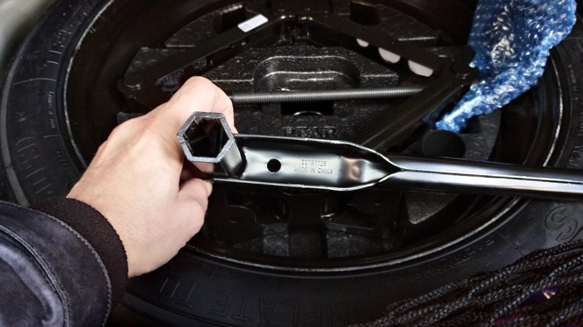 Киа Рио 4 балонный ключ