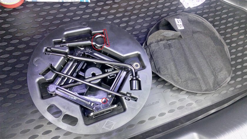 Штатный набор инструментов Hyundai ix35