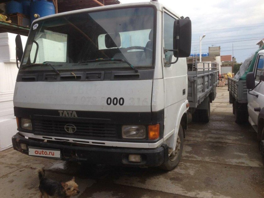 Бортовой грузовик