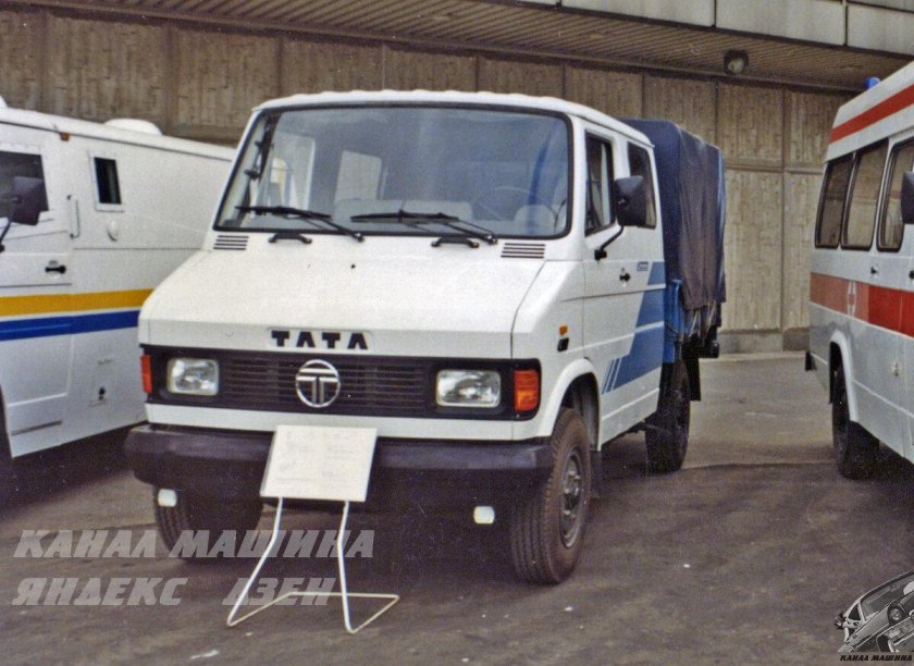 Автомобиль тата