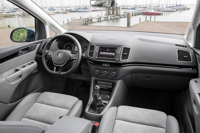 Фольксваген Шаран 2015 салон