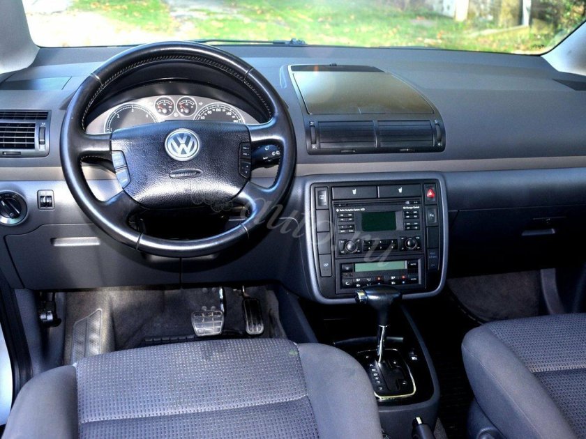 Sharan 2005 салон