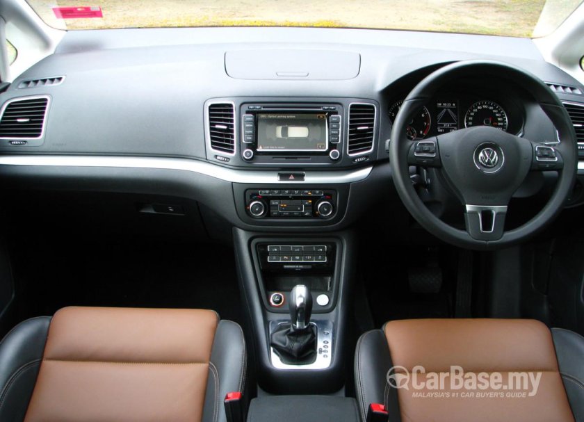Sharan 2011 Volkswagen салон