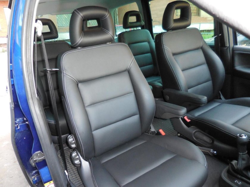 Фольксваген Шаран кожаный салон