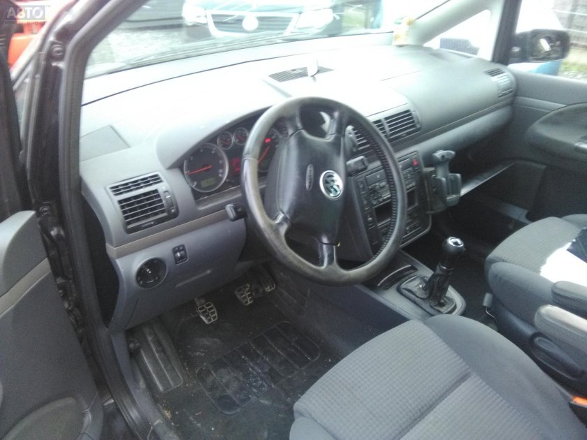 Volkswagen Sharan 2000 салон