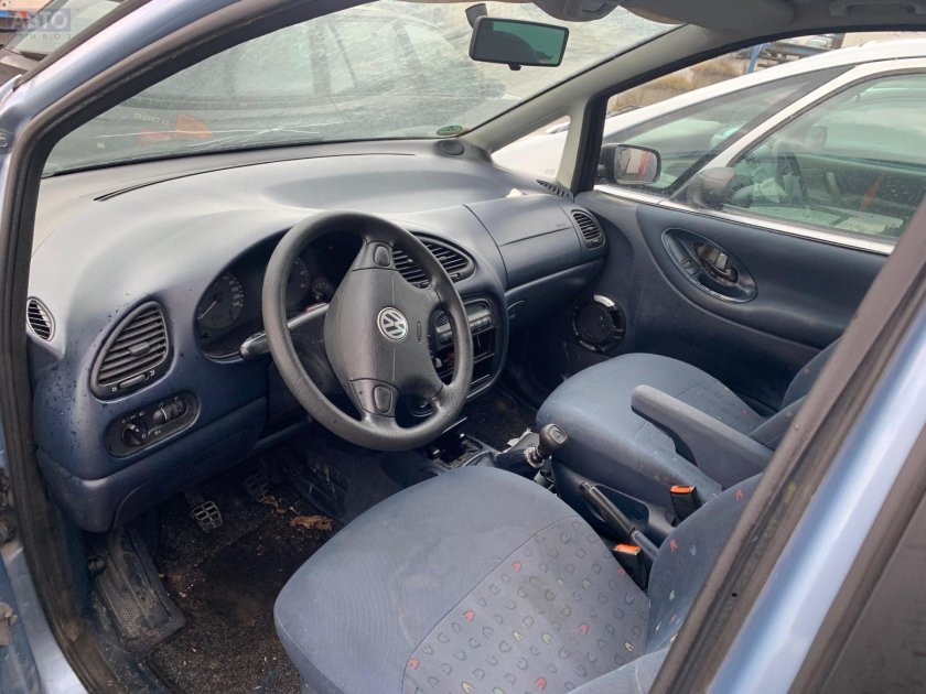 Volkswagen Sharan 2000 салон