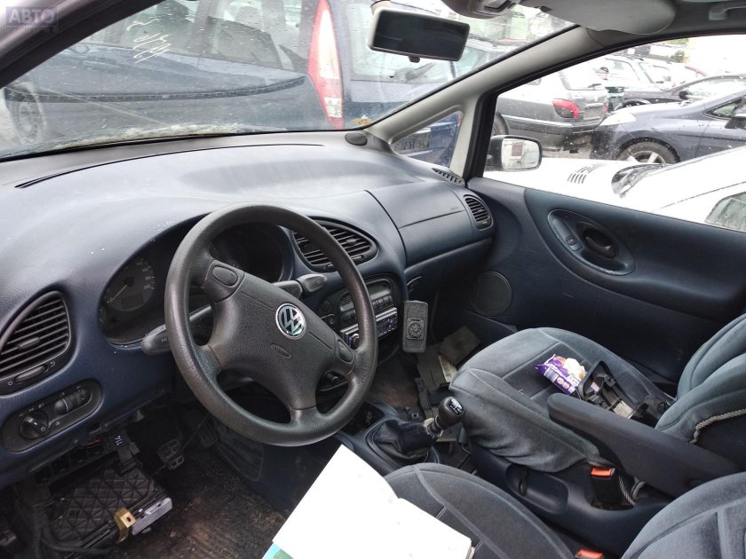 Volkswagen Sharan 1998 салон