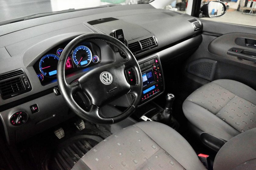 Фольксваген Шаран 2008