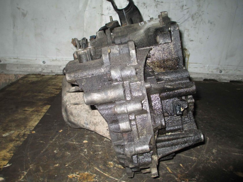 Митсубиси Спейс Стар МКПП