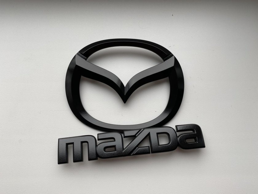Mazda 6 logo