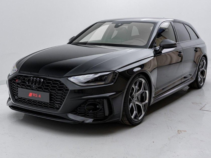 Audi rs 4 avant