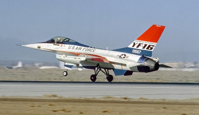 Прототипы f-16