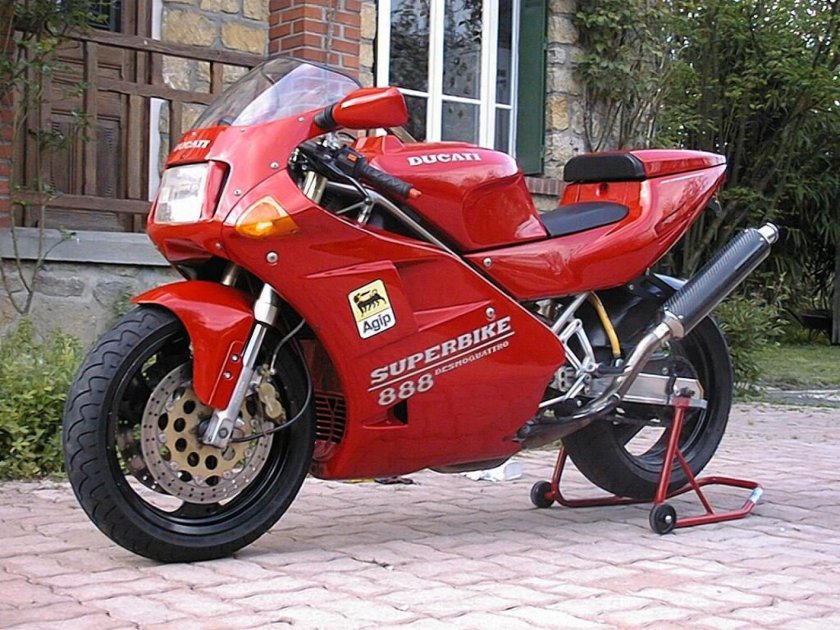Ducati 888