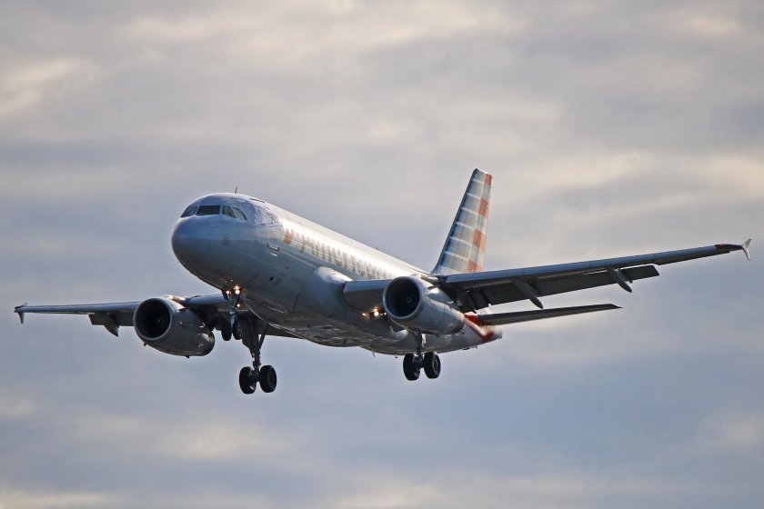 Airbus a319 самолет