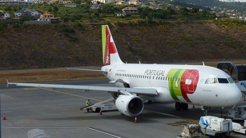 Airbus a319 самолет