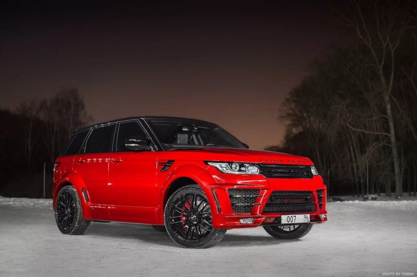 Рендж Ровер спорт красный