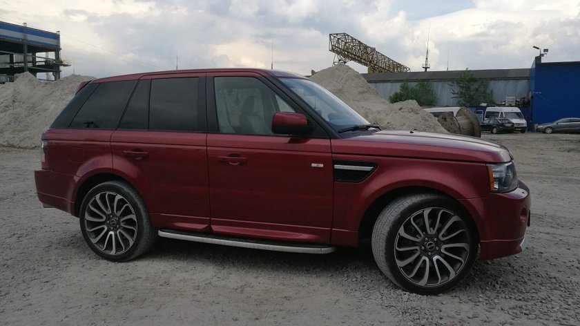 Range Rover 2008 красный