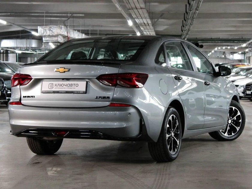 Шевроле монза