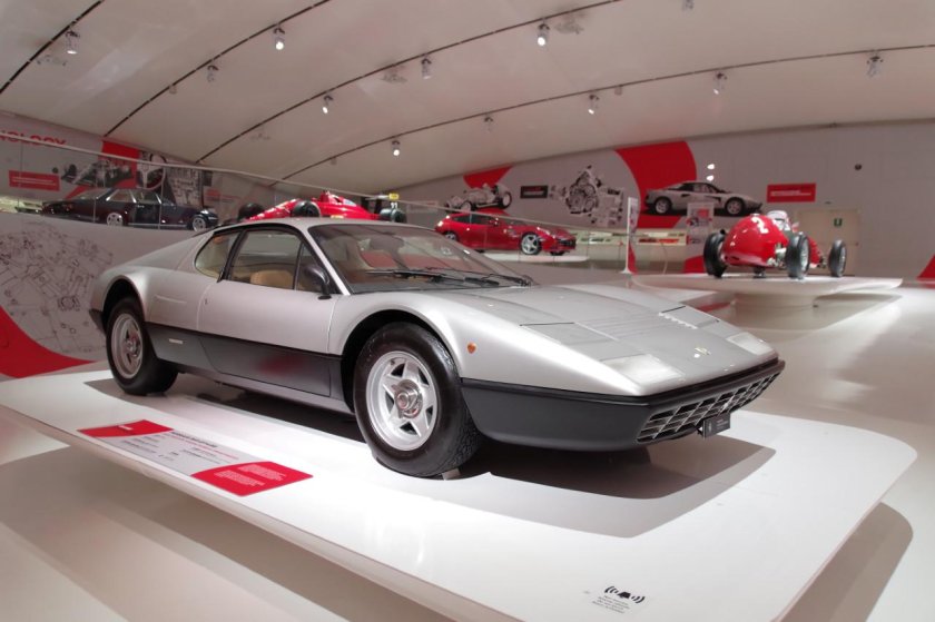 Ferrari 365 gt4 berlinetta boxer