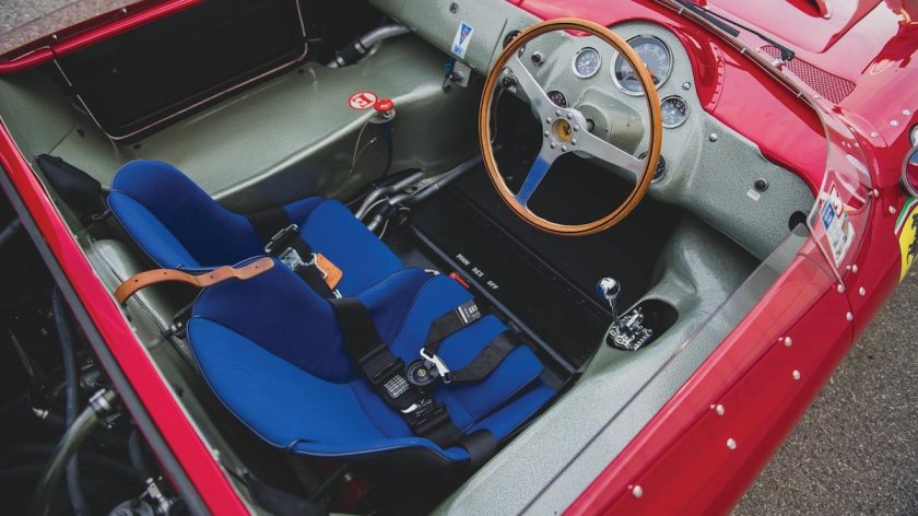 Среднемоторные Феррари