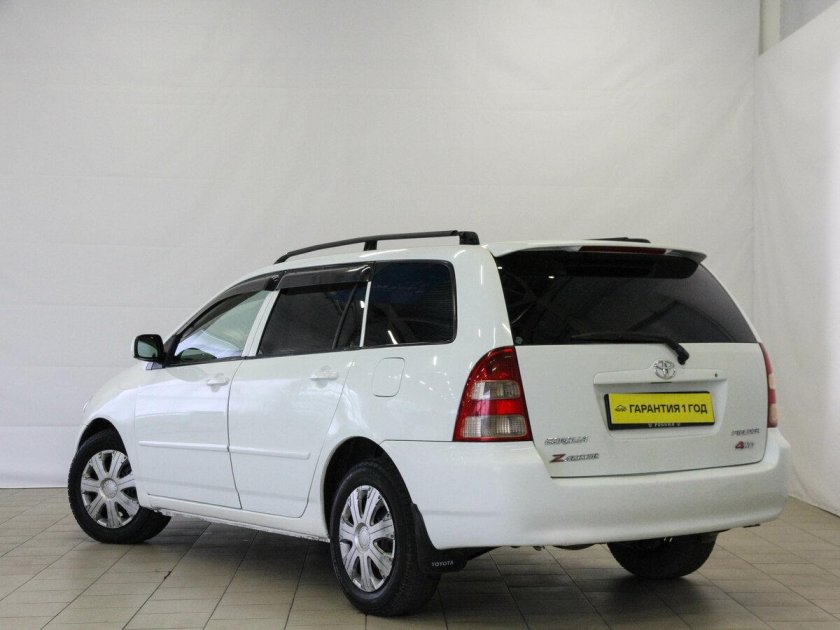 Тойота универсал 2001