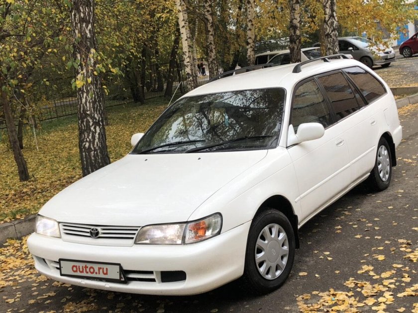 Тойота Королла универсал 1999