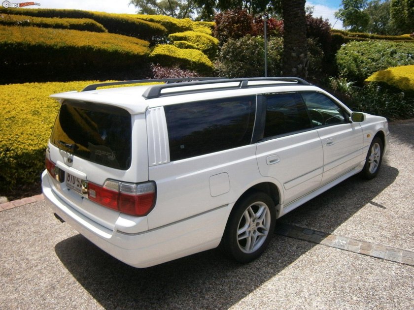 Nissan Stagea левый руль