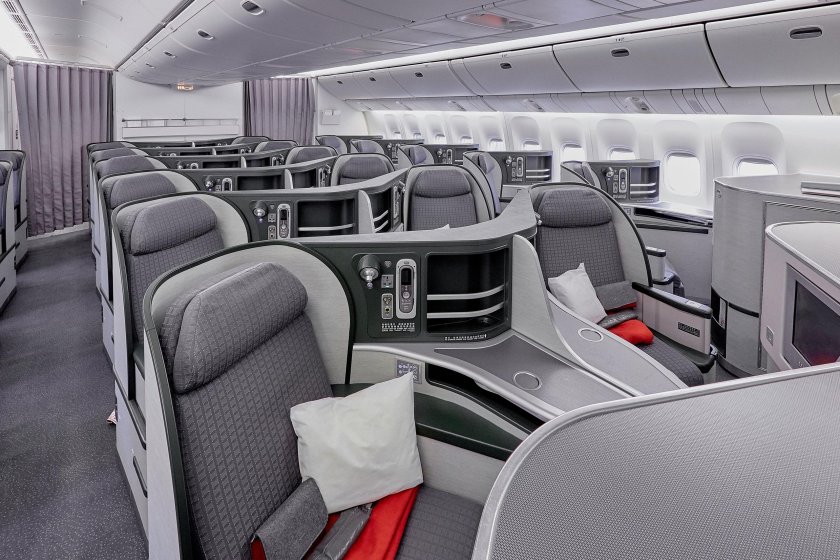 777-300er салон