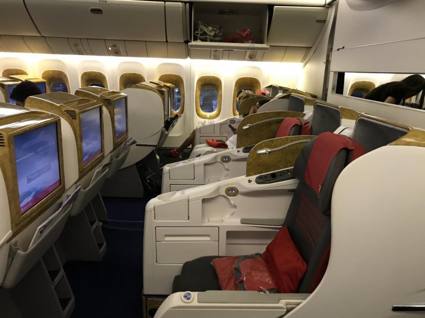 Боинг 777 бизнес класс