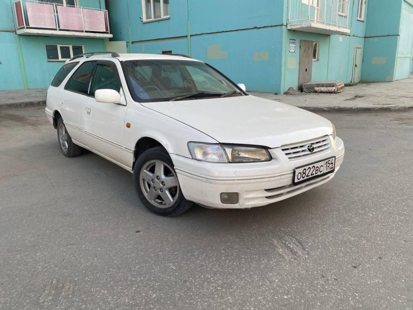 Тойота Камри Грация 2.2 универсал