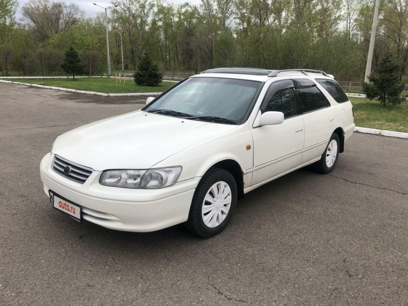 Toyota camry gracia универсал