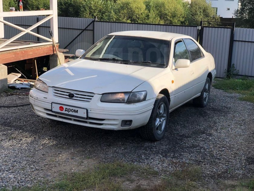 Тойота Камри Грация 1998