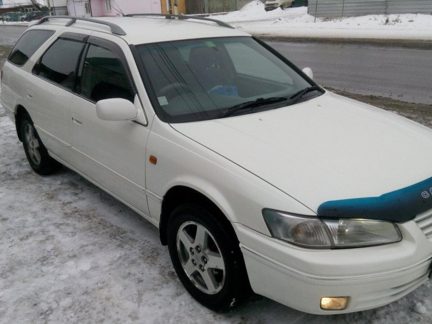 Тойота Камри Грация универсал 1998