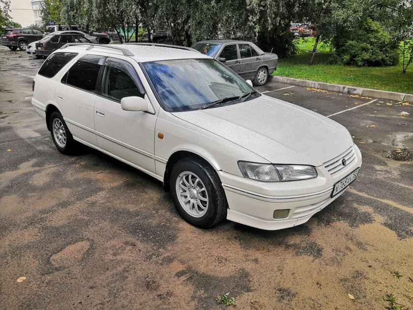 Toyota Camry Gracia универсал
