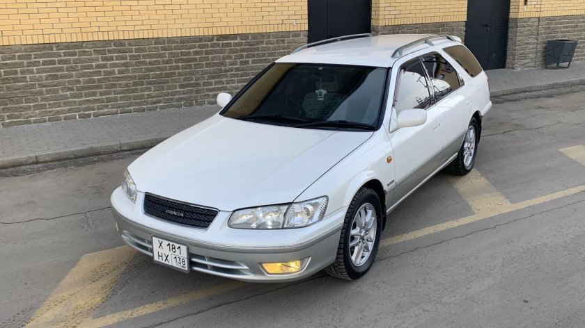 Toyota Camry Gracia 2.2