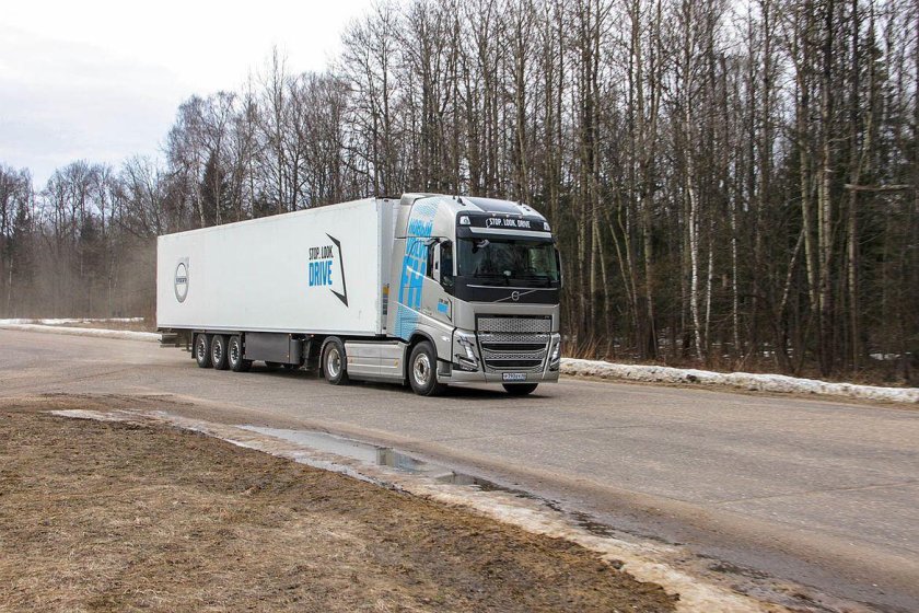 Фура Вольво 2021