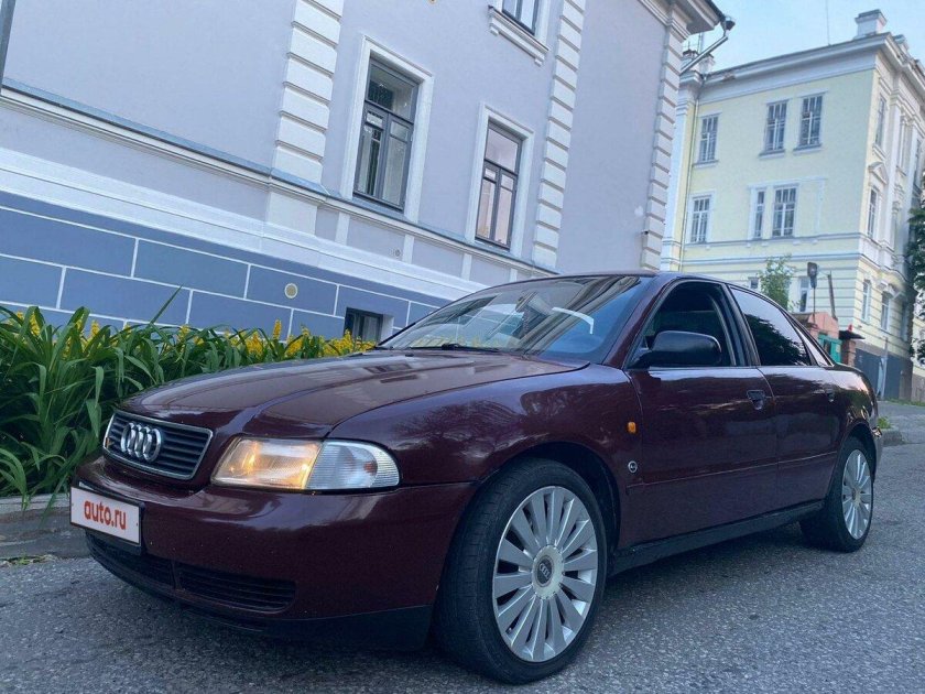 Вольво седан 2005