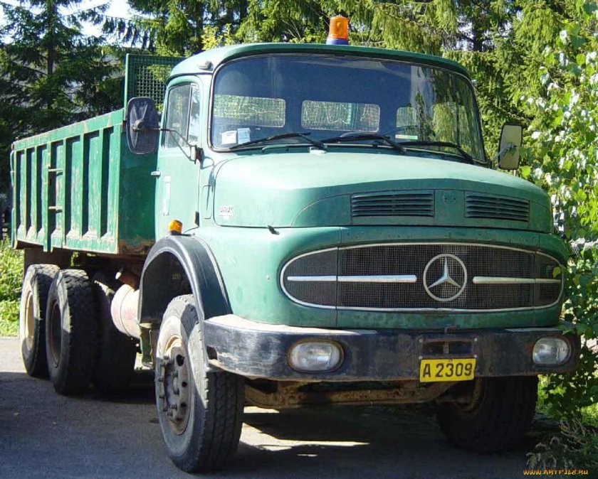 Mercedes Benz 2624