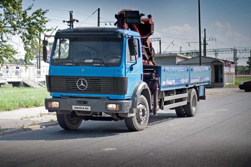 Мерседес 1722