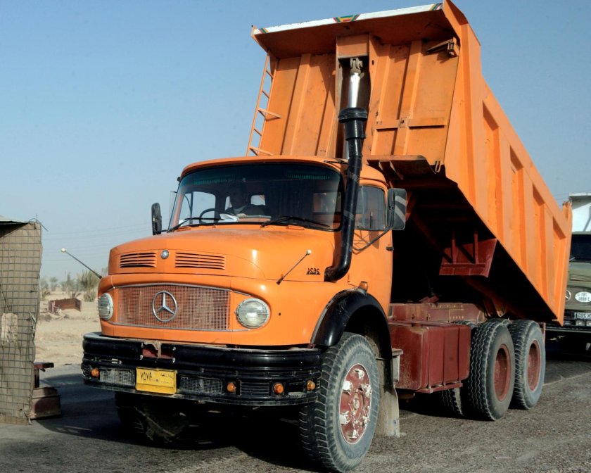 Мерседес-Бенц 2624